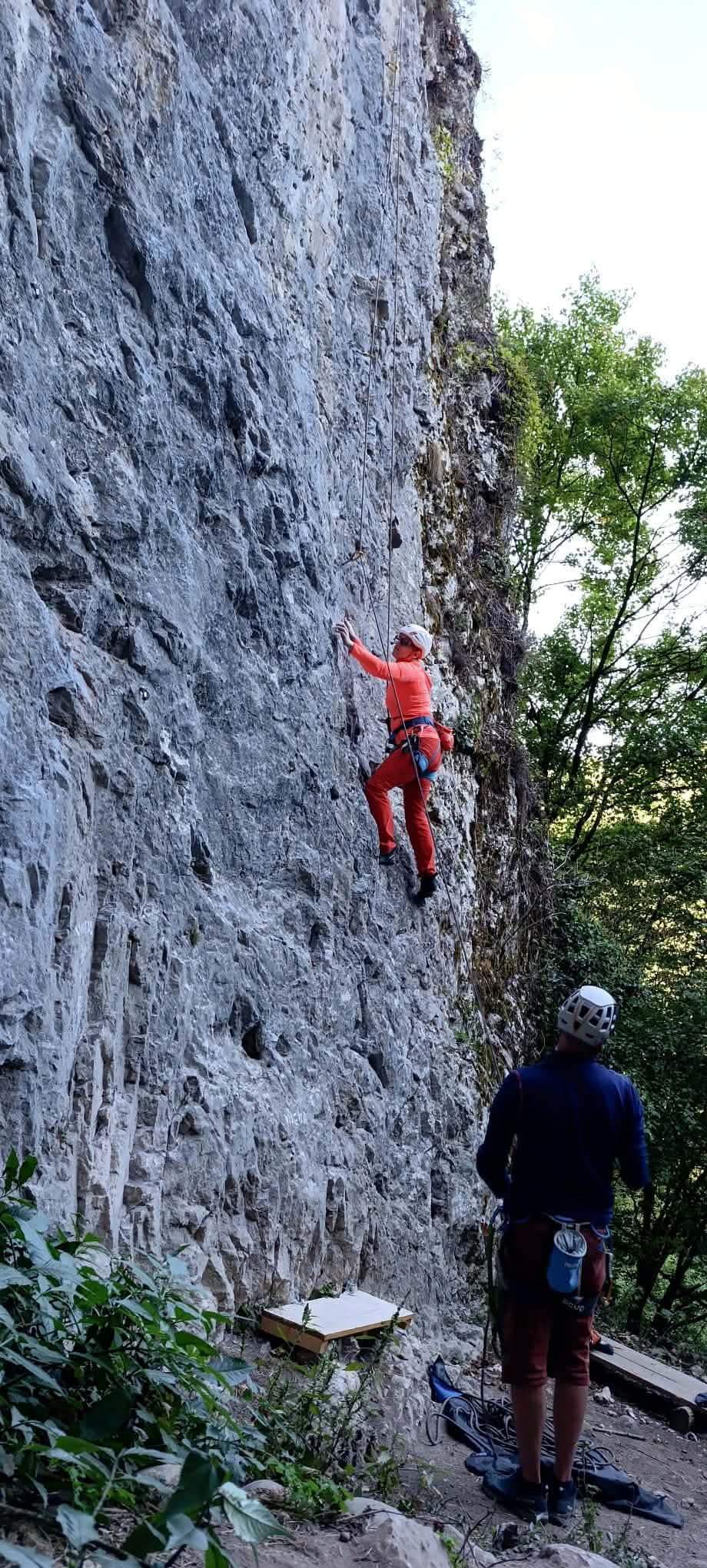 Lezenie na skalách vo Vadu Crișului