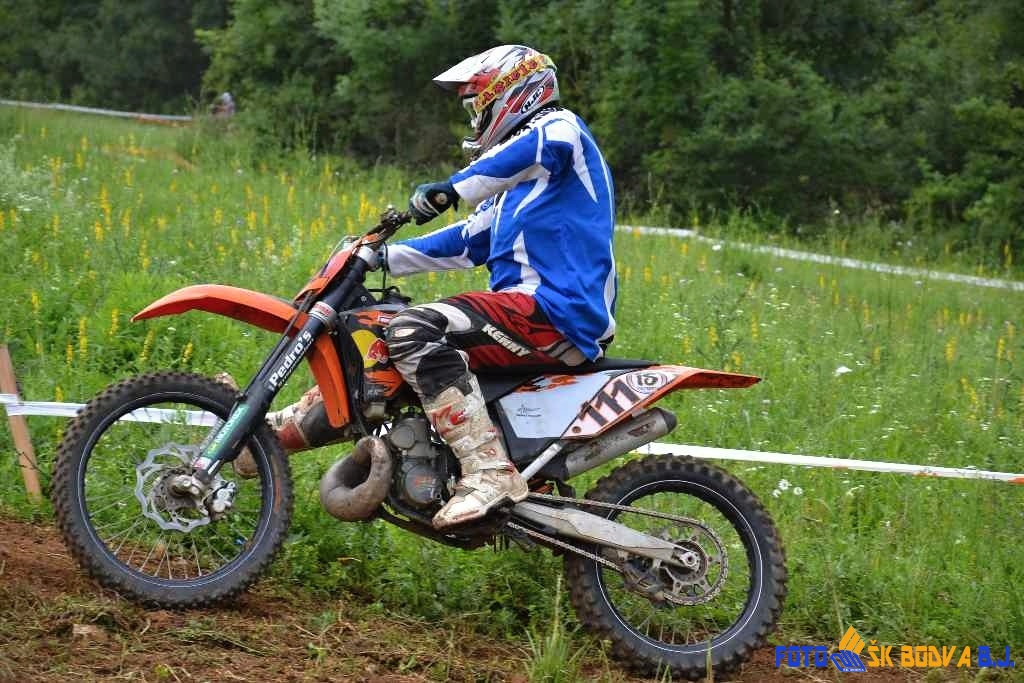 fotogaléria ENDUROŠPIRTN CUP 2. Kolo Debraď 23.6.2013