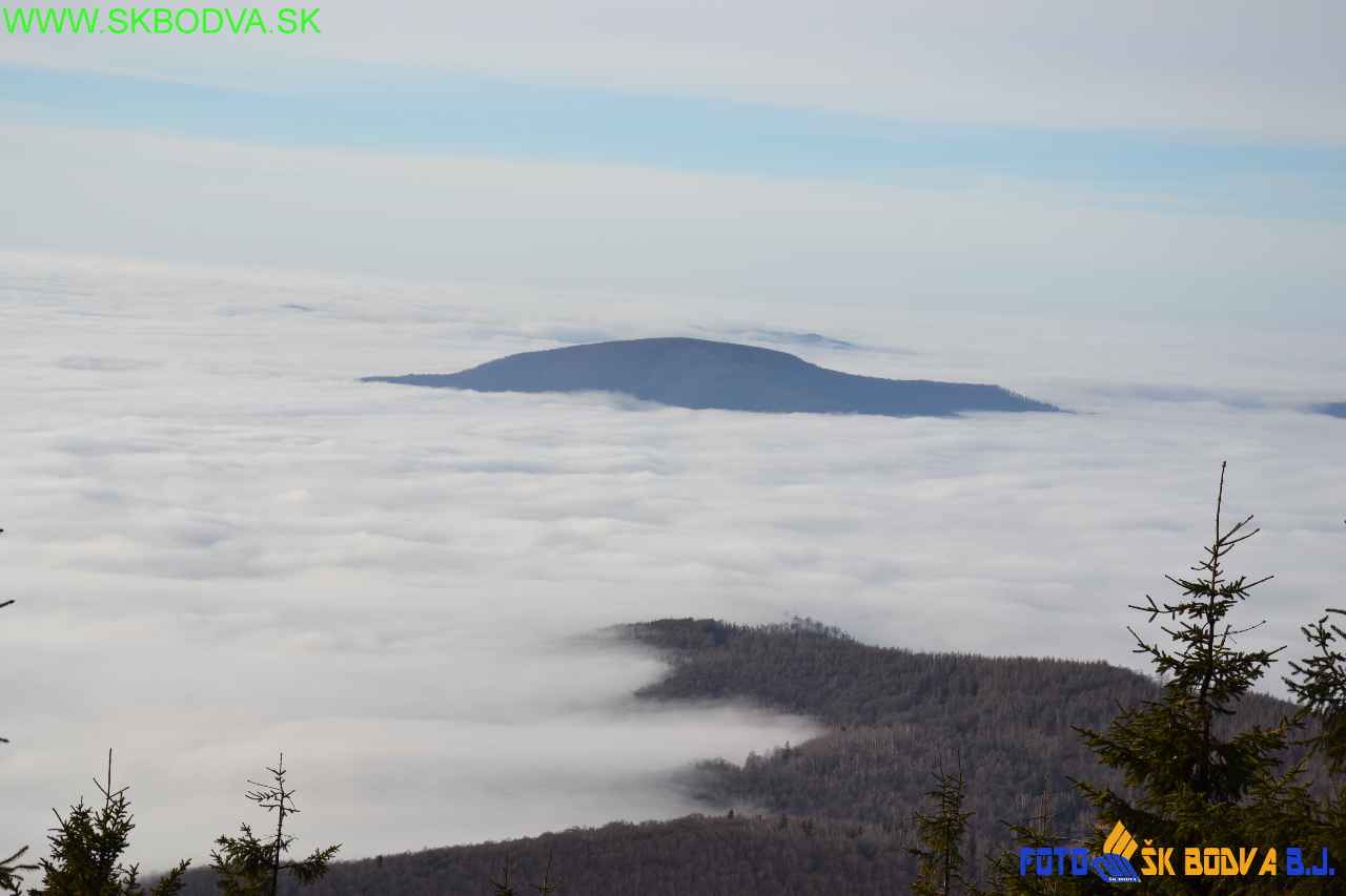 Fotogaléria 36 ročník novoročného výstupu na Volovec
